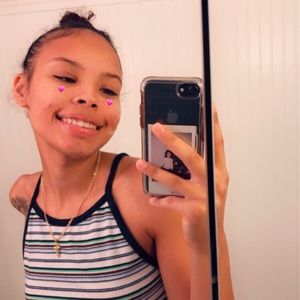 Meet your Posher, Devaneice